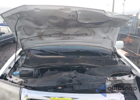 2011 Honda Pilot Touring z USA, uszkodzony, nr VIN 5FNYF4H95BB092349